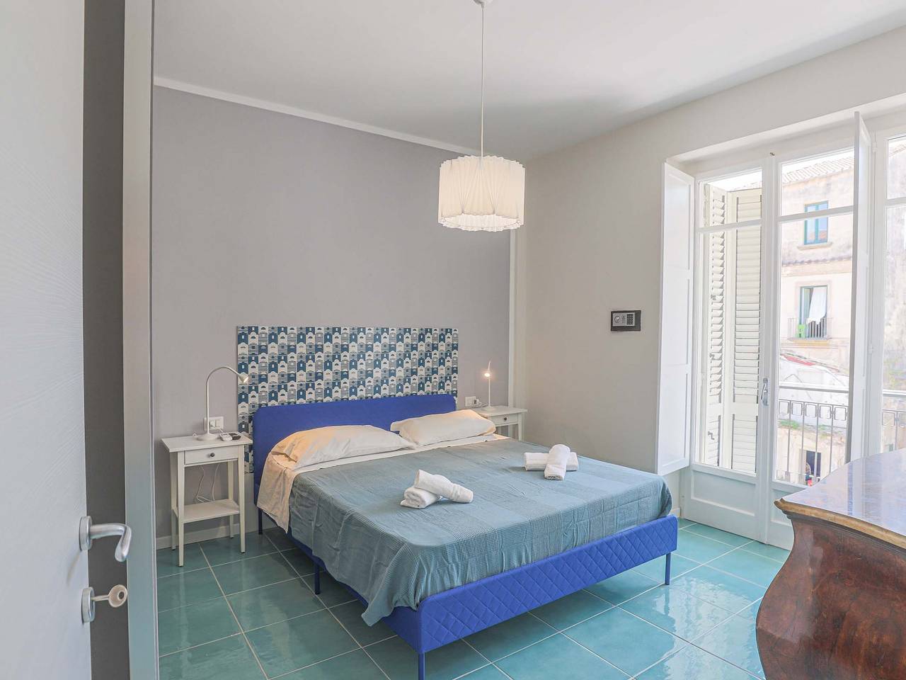 Amami Home - apartment in the heart of Salerno in Spiaggia Santa Teresa, Salerno