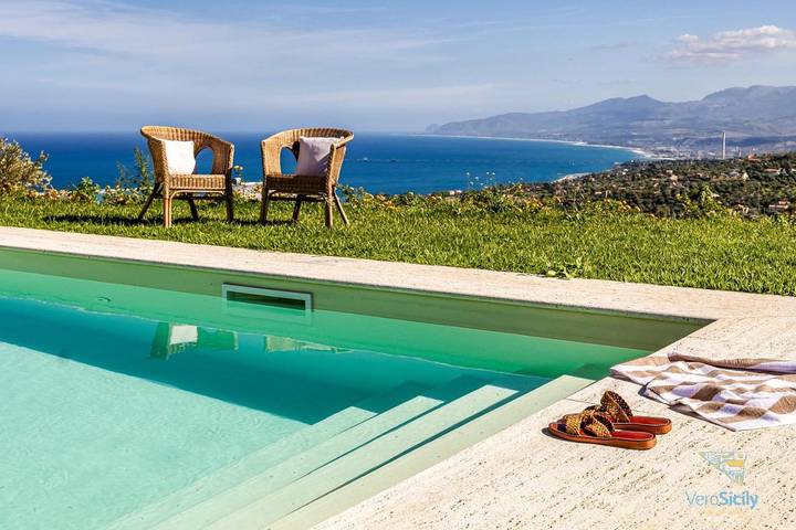 Villa per 6 persone, con Terrazza e Giardino nonché Piscina e Panorama a Termini Imerese