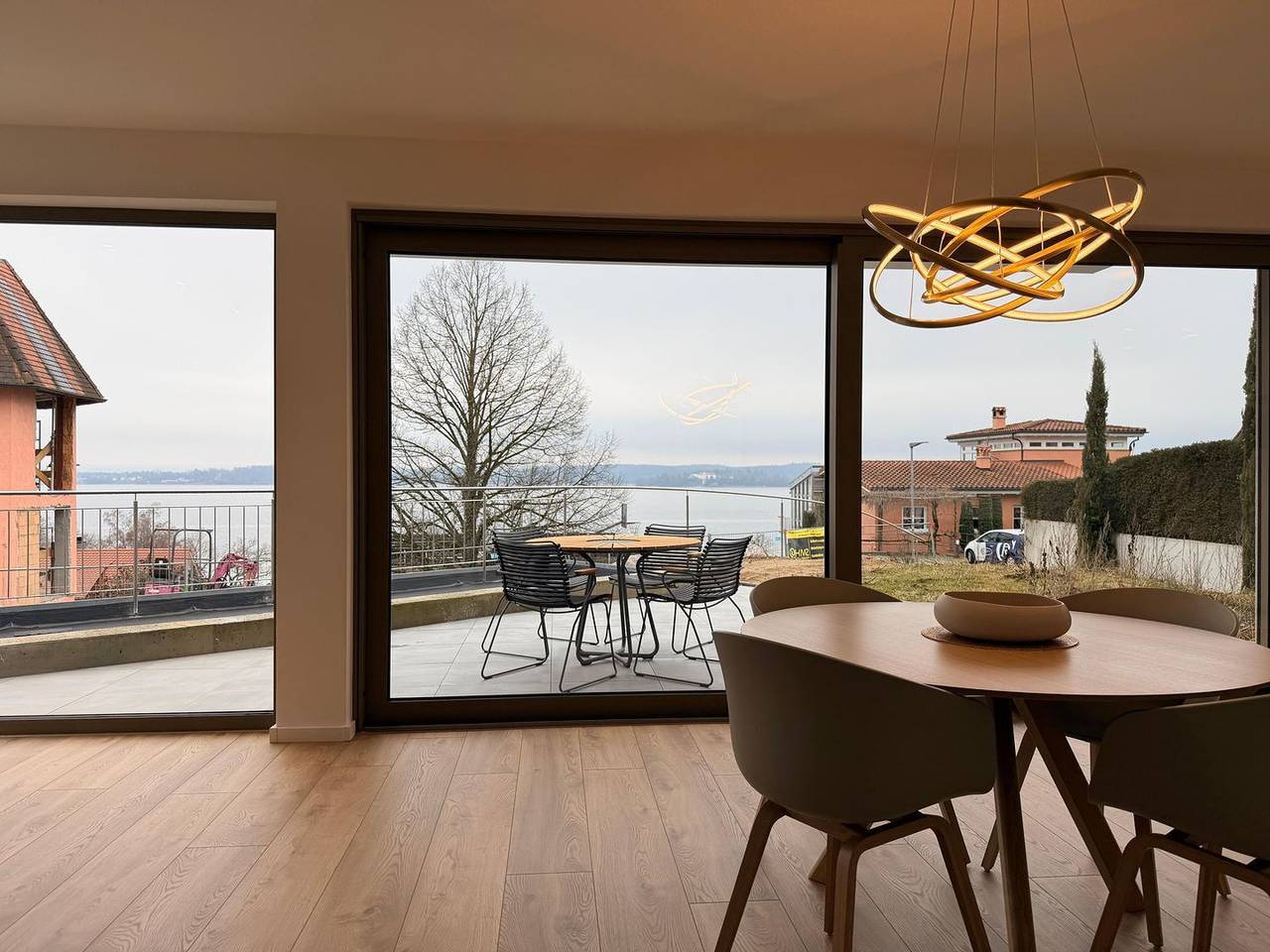 Ganze Wohnung, Suite Relax – Luxuriöse Ferienwohnung mit Seeblick in Uhldingen in Unteruhldingen, Uhldingen-Mühlhofen