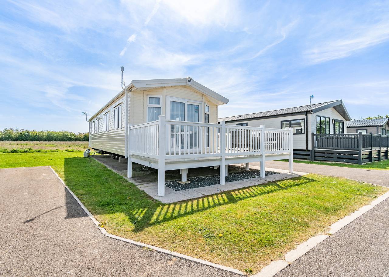 Platinum Caravan 6 Berth (2 bed) in Skegness, Lincolnshire