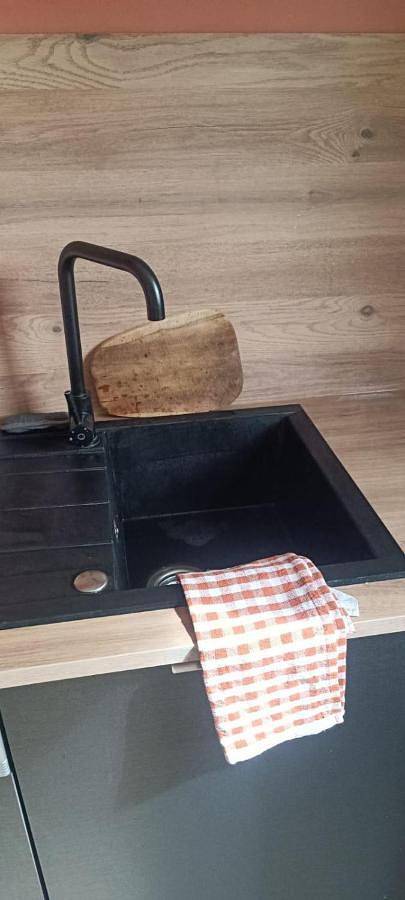 Gîte pour 8 personnes, avec vue et jardin à Compreignac - 3