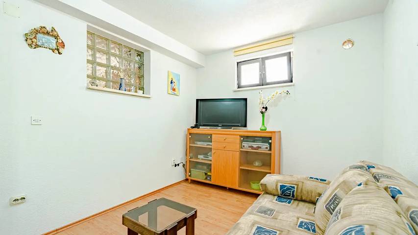 Ferienwohnung für 4 Personen, mit Terrasse in Orebic - 2
