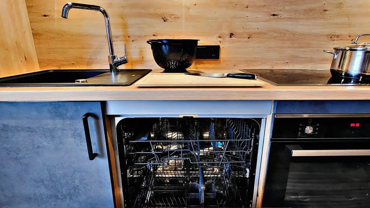 Ganze Ferienwohnung, Ferienwohnung für 10 Personen (150 m²) in Finkenberg in Tuxer Alpen, Finkenberg