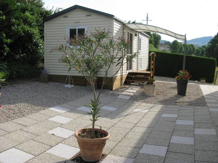 Maison de campagne pour 4 personnes, avec piscine ainsi que terrasse et vue à Saint-Julien (Rhône) - 4