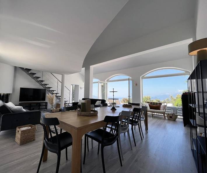 Location de vacances pour 14 personnes, avec sauna et jardin ainsi que vue et piscine, adapté aux familles à Vallecalle - 4