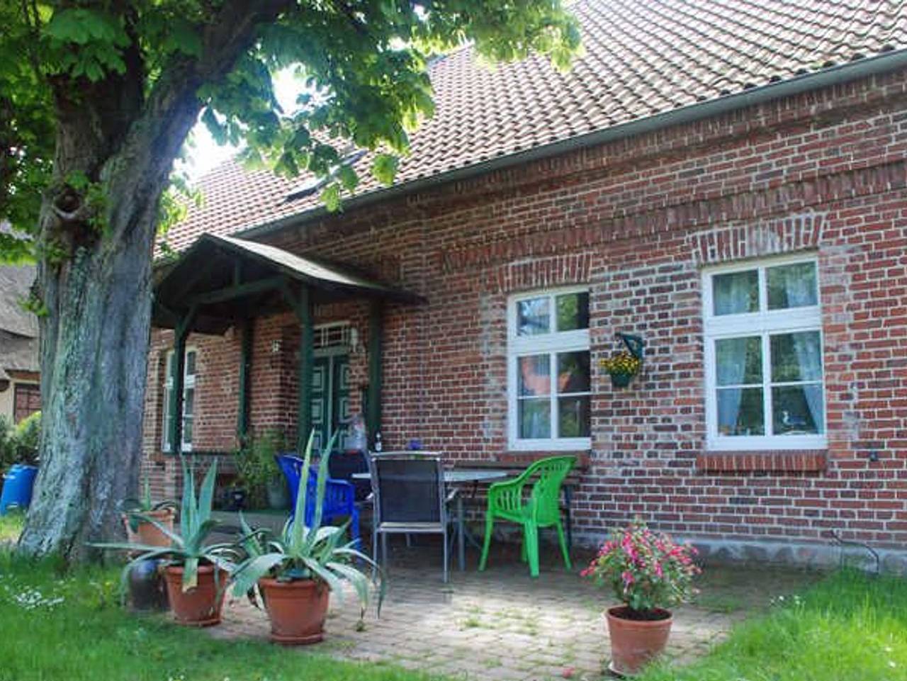 Ferienwohnungen in Groß Zicker auf der Insel Rügen - große Ferienwohnung mit Terrasse und Gartenblick (S) in Groß Zicker, Mönchgut