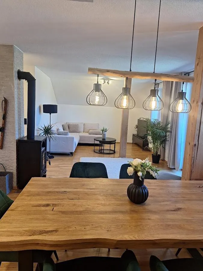 Ferienwohnung für 6 Personen, mit Garten und Ausblick - 1