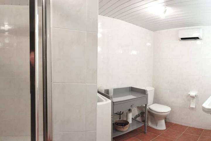 Gîte pour 4 personnes, avec terrasse, animaux acceptés à Sainte-Alvère - 3