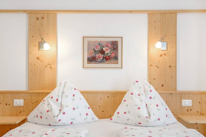 Ferienwohnung für 5 Personen, mit Balkon und Garten in Olang - 3
