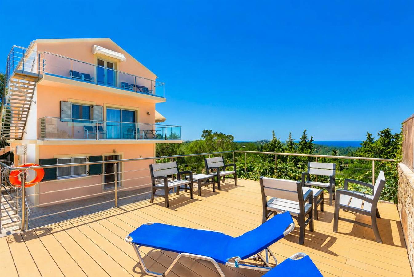 Villa für 11 Personen mit Terrasse in Lakka, Paxos