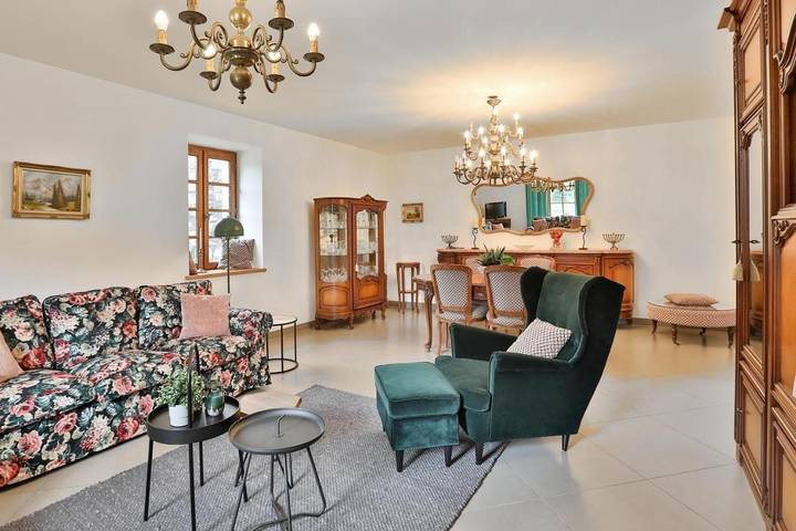 Location de vacances pour 6 personnes, avec piscine et jardin ainsi que vue et vue sur le lac, animaux acceptés à Les Eyzies-de-Tayac-Sireuil - 3