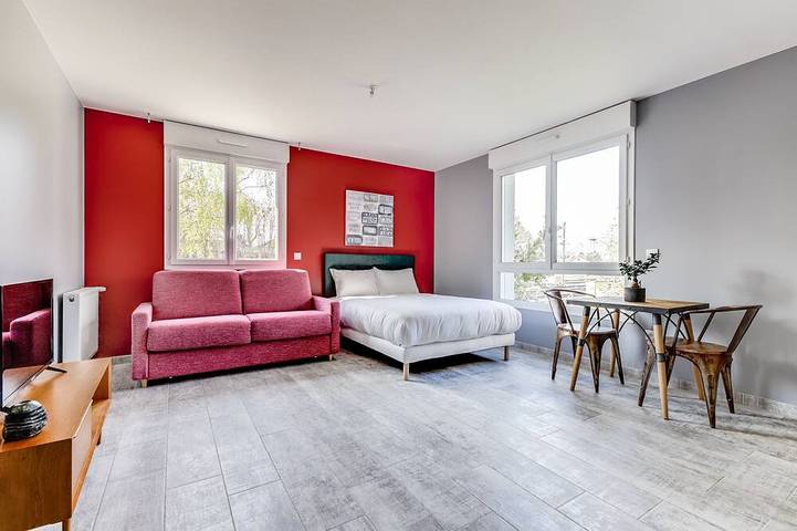 Location de vacances pour 4 personnes, avec Jardin à Aulnay-sous-Bois