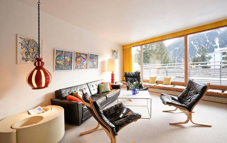 Apartamento para 4 personas, con jardín además de vistas y balcón en Davos