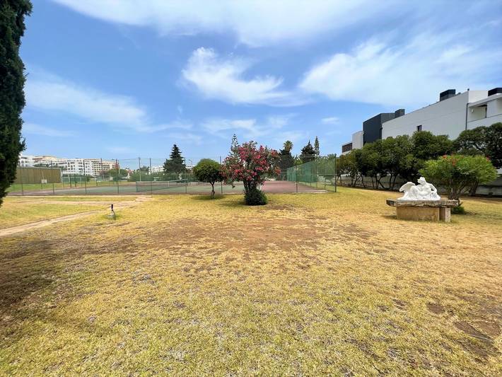 Gîte pour 4 personnes, avec jardin à Porches - 4