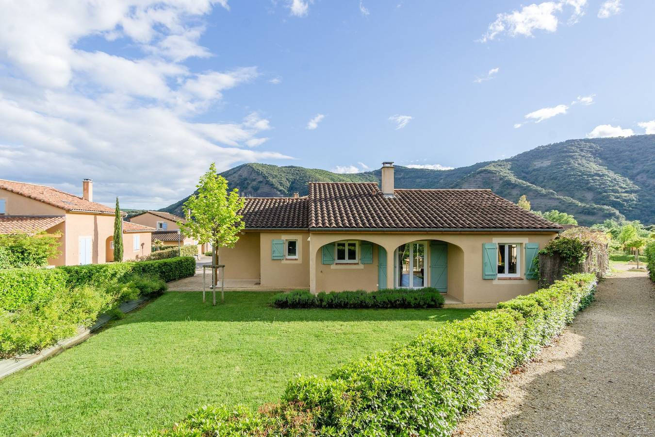 Villa pour 4 personnes avec piscine in Vallon-Pont-d'Arc, Ardèche