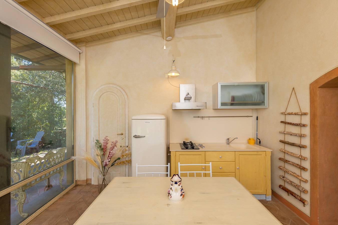 Ganze Wohnung, Apartment 'San Giovanni Residence 3 Beppa' mit privatem Garten, Wlan und Klimaanlage in Peccioli, Pisa Provinz