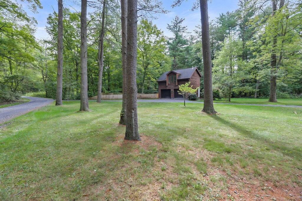 Renovated Private Guest House by Evergreen Home in Great Barrington, Berkshire County