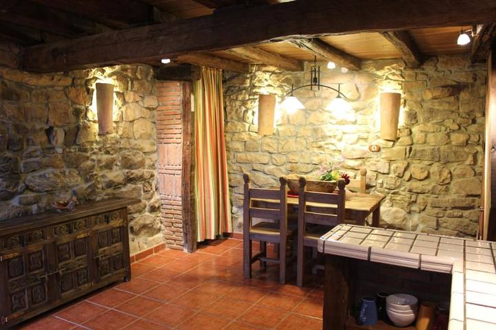 Casa rural para 3 personas, con jardín y vistas en Valle del Pas-Pisueña - 2