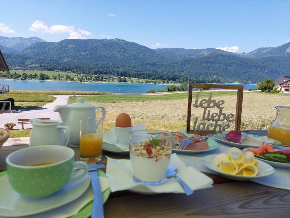 Apartment with Lake View in Bezirk Salzburg-Umgebung