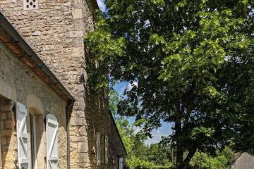 Gîte pour 6 personnes, avec jacuzzi et piscine à Reilhaguet