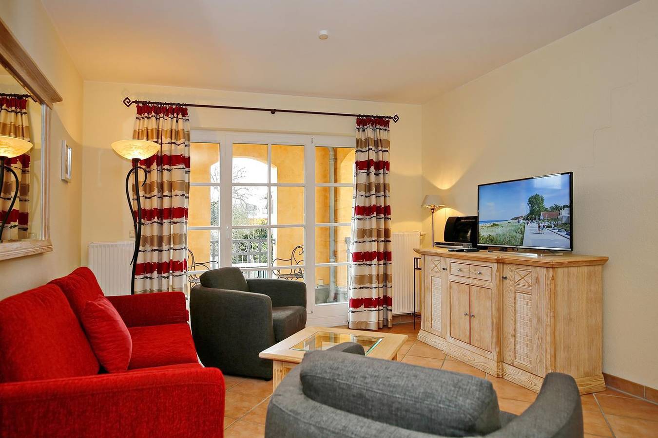 Ganze Wohnung, Casa Nova Wohnung 15 – 2 Zimmer, 2 Balkone, strandnah in Kühlungsborn Weststrand, Kühlungsborn