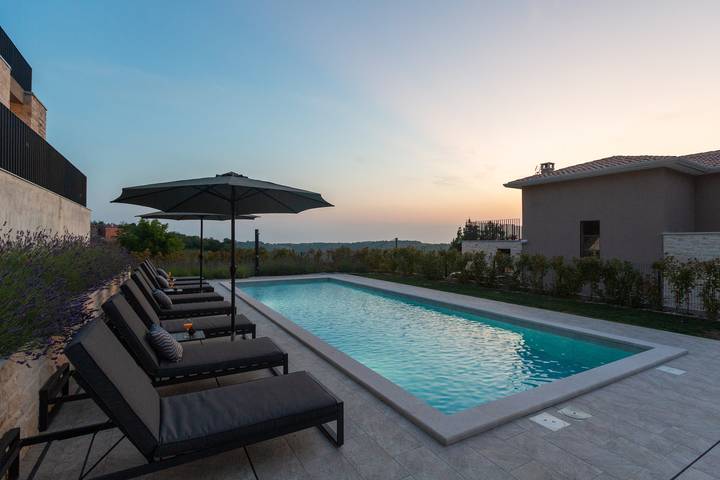 Ferienhaus mit Meerblick für 9 Personen, mit Garten und Pool, mit Haustier in Istrien - 2