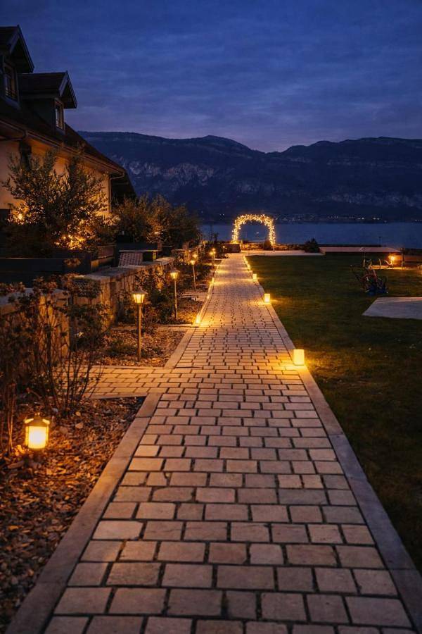 Villa pour 8 personnes, avec terrasse ainsi que sauna et jardin, animaux acceptés