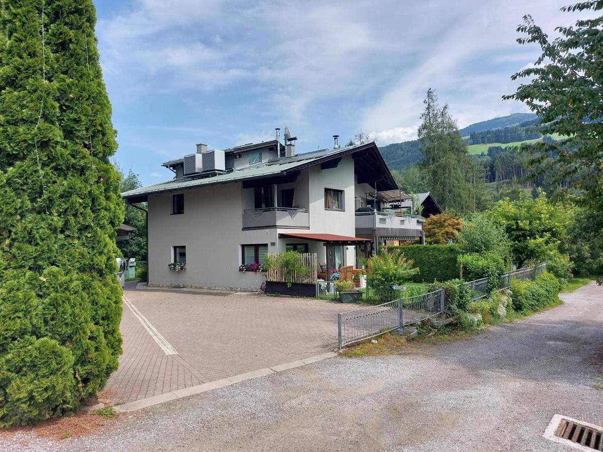 Ganze Wohnung, Zoe's Ferienwohnung in Tuxer Alpen, Tulfes