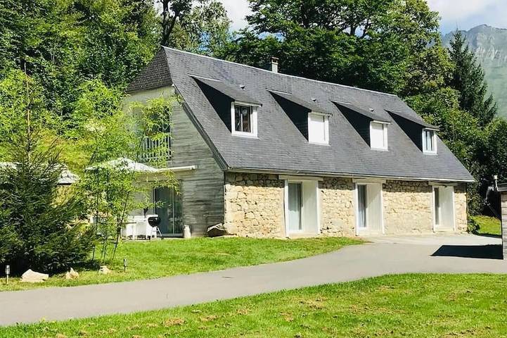 Location de vacances pour 9 personnes, avec Jardin à Aucun