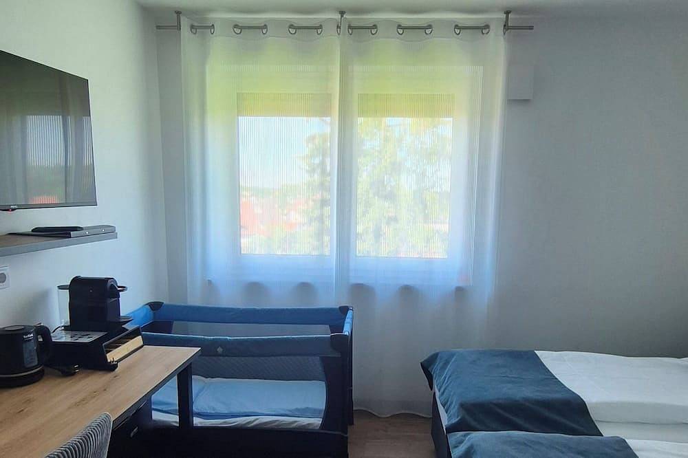 Ganze Wohnung, Apartments Seibel  Doppel-/Zweibettzimmer mit Bad in Sondelfingen, Reutlingen