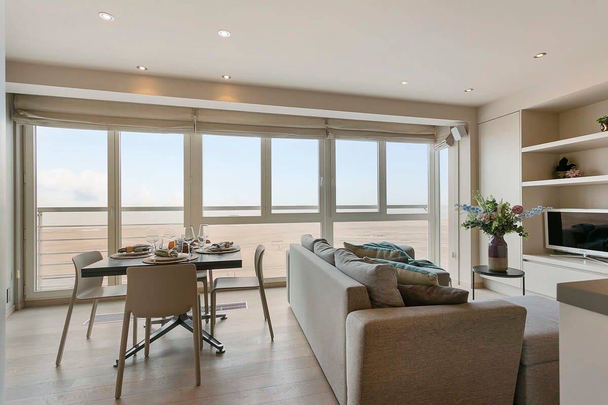 Geheel appartement, Casiola - Unique apartment with sea-view near the in Knokke, Knokke-Heist