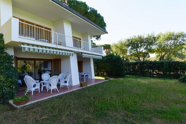 Villa für 11 Personen, mit Garten in Castiglione della Pescaia - 2