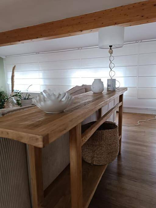 Location de vacances pour 8 personnes, avec piscine ainsi que vue et jardin à Limoges - 4