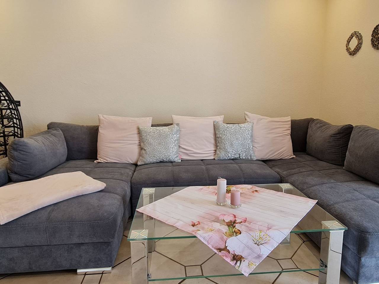 Apartamento entero, Wohnung mit Gartenzugang und Blick in Nüdlingen, Rhön-Bayern