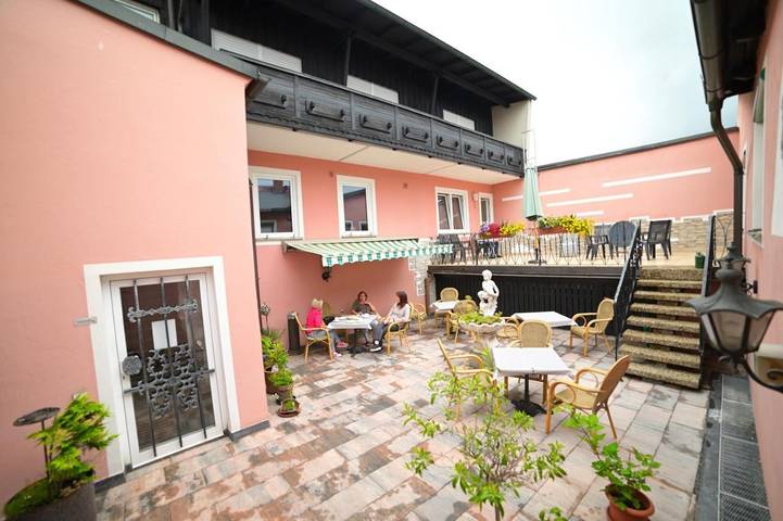 Ferienhaus, mit Terrasse und Ausblick in Waldsassen - 4