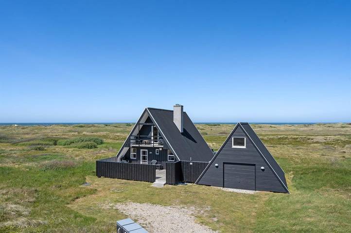 Ferienhaus für 6 Personen, mit Balkon und Terrasse in Tranum Strand