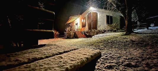 Location de vacances pour 4 personnes, avec vue et jardin à Kosjerić