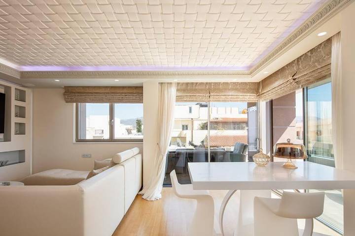 Gîte pour 4 personnes, avec sauna ainsi que balcon et jacuzzi dans Sitía - 2