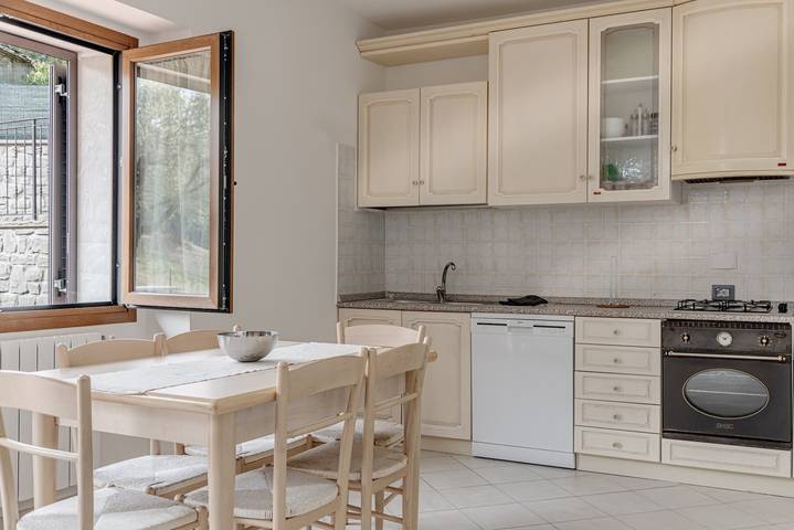 Vacation Home "Chalet La Greta with View" with Shared Garden in Firenzuola, Florence Province