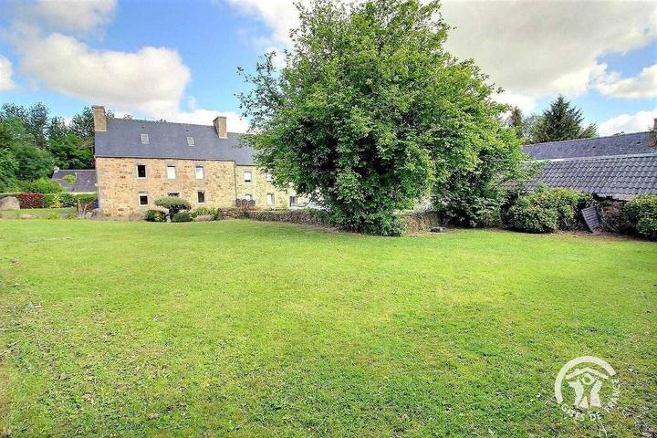 Gîte pour 5 personnes, avec jardin et terrasse