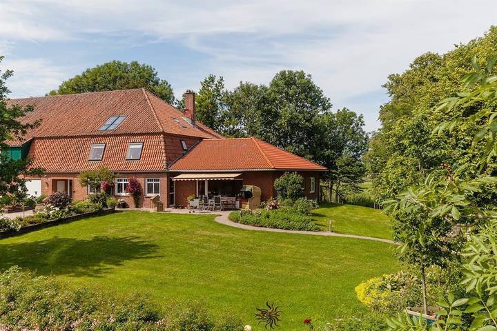 Bauernhof für 4 Personen, mit Garten und Terrasse sowie Ausblick, kinderfreundlich auf Eiderstedt