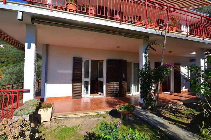 Ferienhaus für 4 Personen, mit Garten