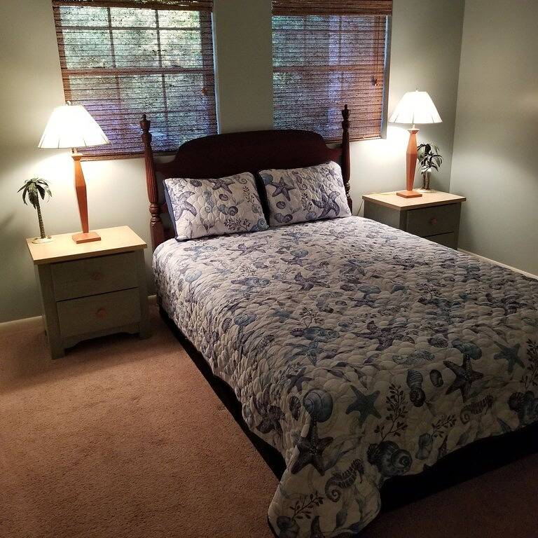 Quiet beach cottage with unique local attractions nearby in Fort Fremont, Beaufort County