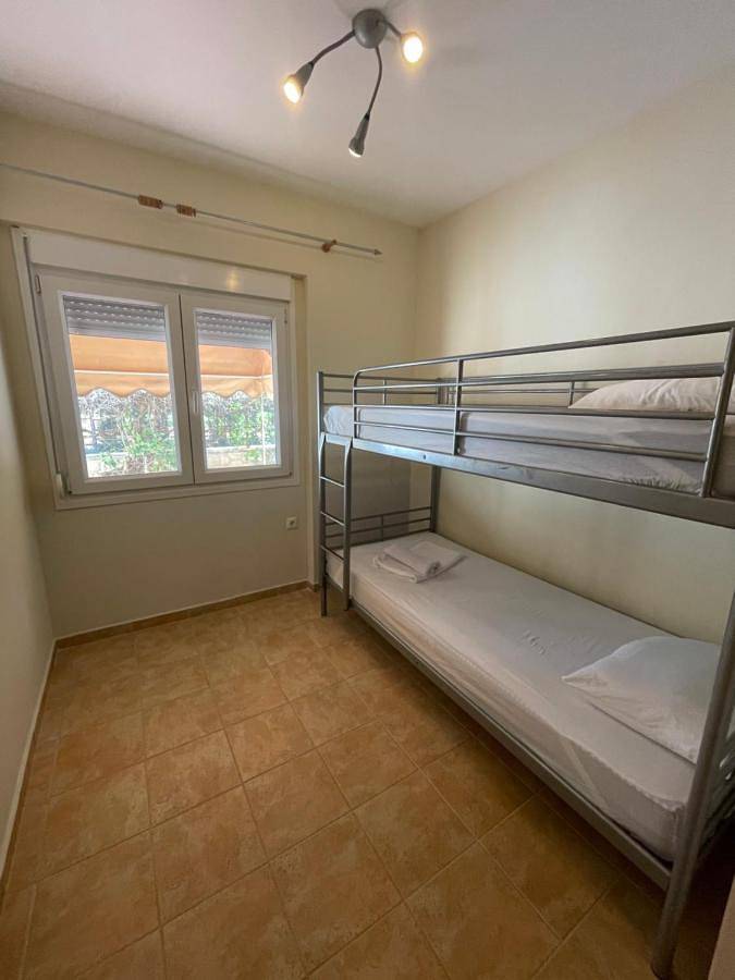 Gîte pour 4 personnes, avec balcon et jardin dans Portes - 4