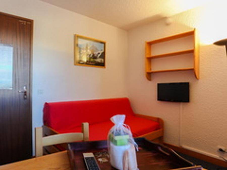 Résidence Plein Sud - Vacancéole - Studio 2 personnes - 13 m² in Mont-de-Lans, Les Deux Alpes