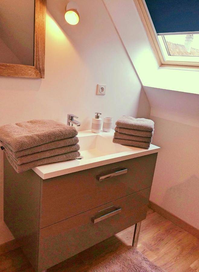 Location de vacances pour 2 personnes, avec terrasse et jardin à Mons-Boubert - 4