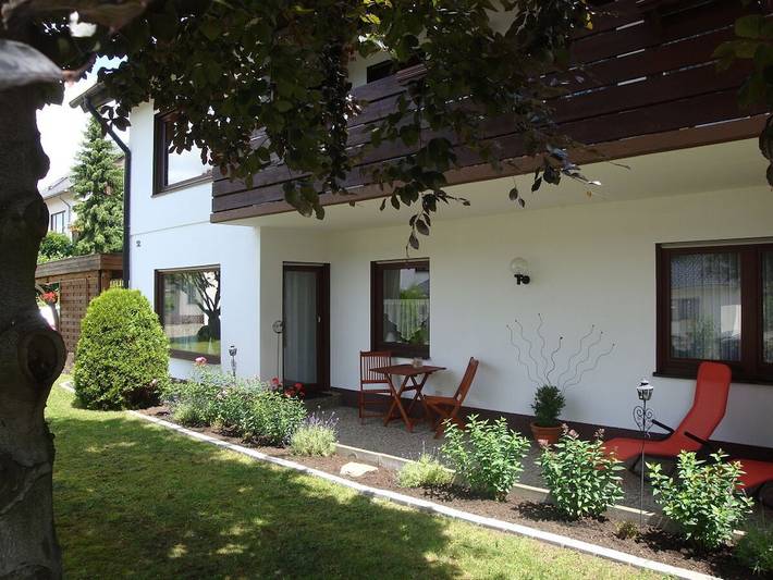 Ferienhaus für 4 Personen, mit Terrasse in Kamp-Bornhofen