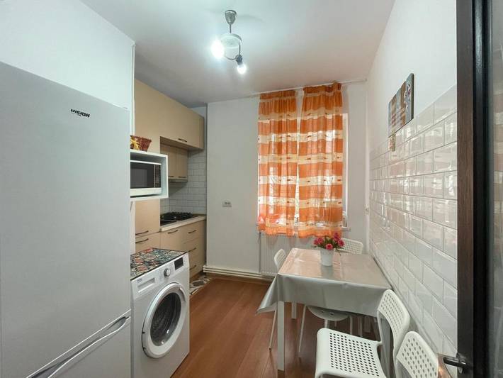 Gîte pour 6 personnes, avec vue et terrasse dans Mangalia - 2