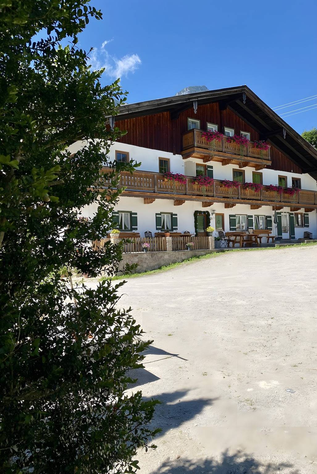 Appartement entier, Appartement 'Haus Semleiten' avec vue sur la montagne, jardin commun et Wi-Fi in Hintersee, Ramsau
