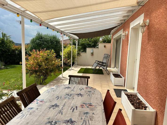 Location de vacances pour 7 personnes, avec vue ainsi que jardin et piscine à Saint-Gervais - 4